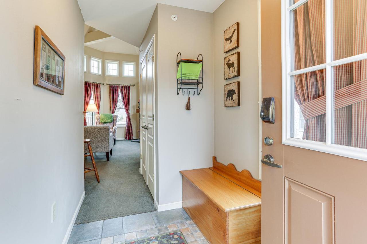 Spacious Condo With View Less Than 1 Mi To Mtn Creek Resort! Vernon Esterno foto
