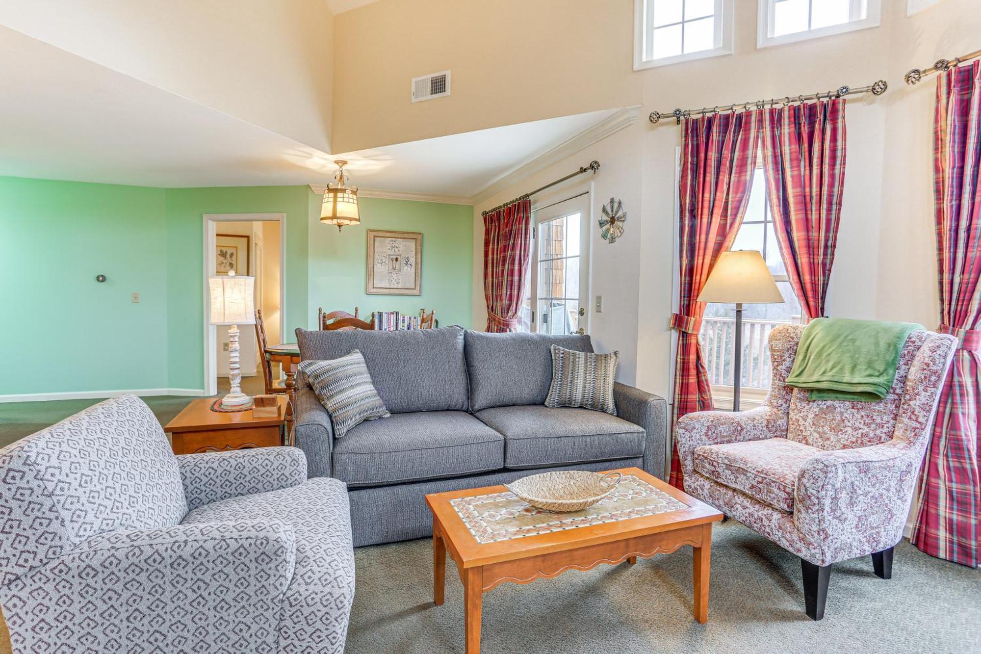 Spacious Condo With View Less Than 1 Mi To Mtn Creek Resort! Vernon Esterno foto